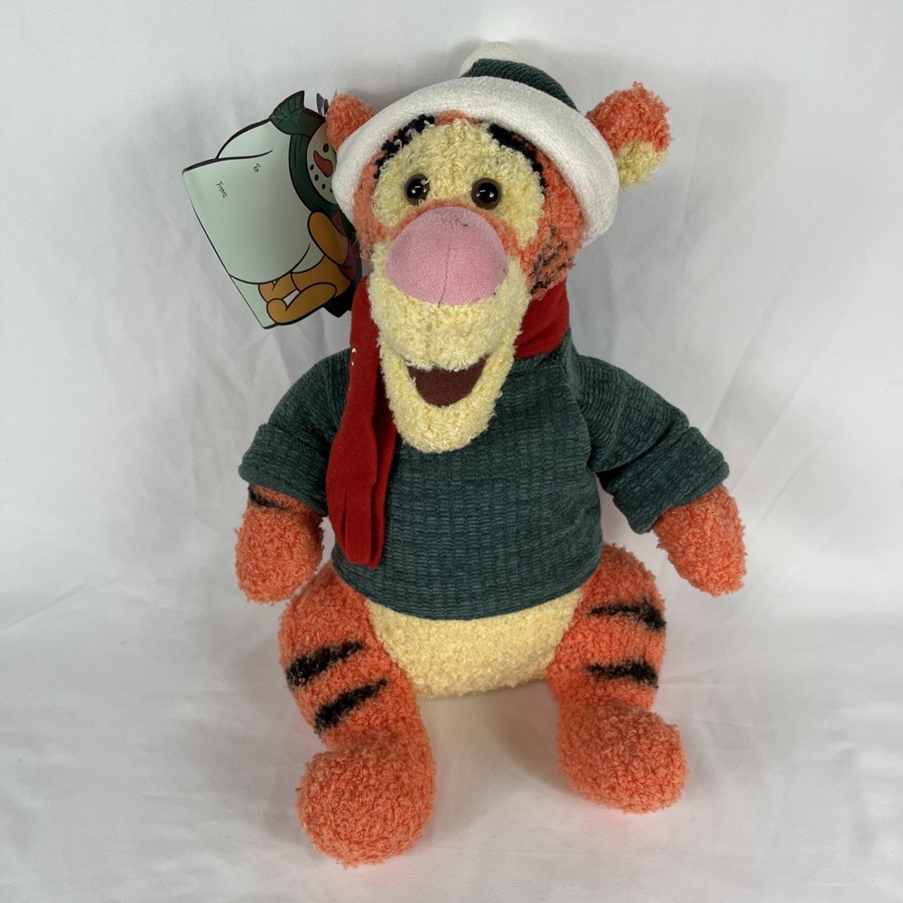 Vintage 2000 Disney Store Winnie The Pooh TIGGER Christmas Holiday Plush‎ Toy
